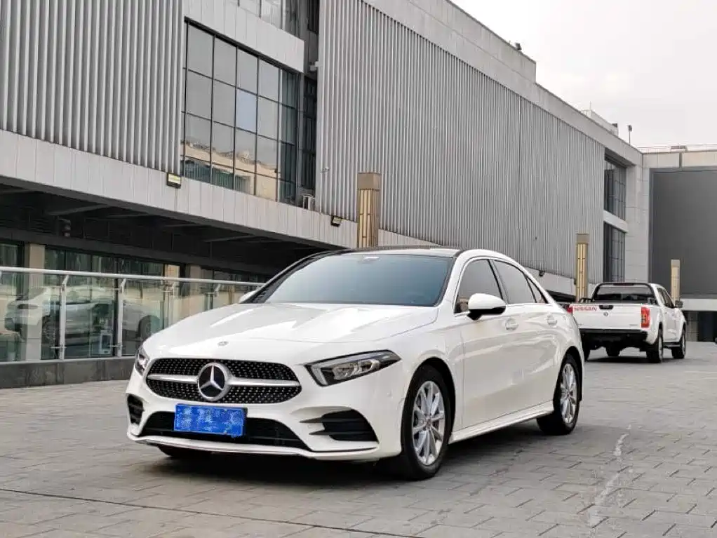 MERCEDES-BENZ A CLASS