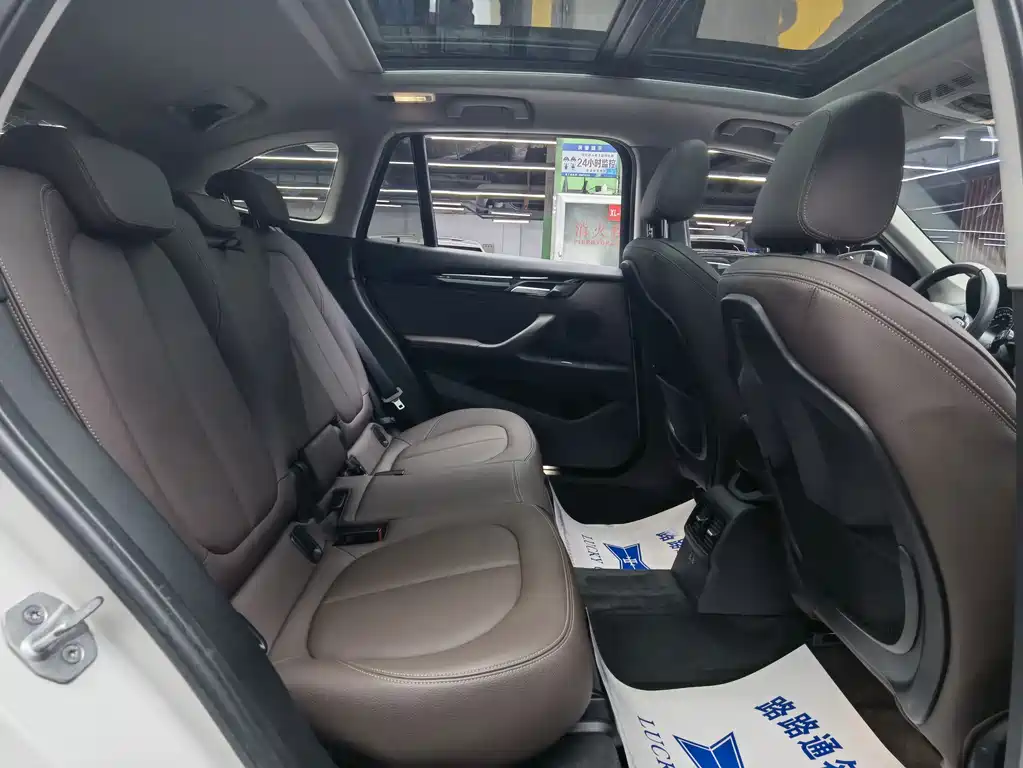 BMW X1 — миниатюра 9