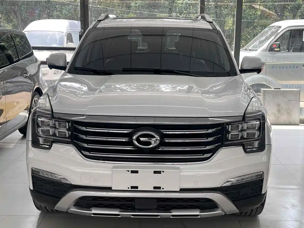 GAC GS8 2017 320T Luxury Smart Connect （ мест）