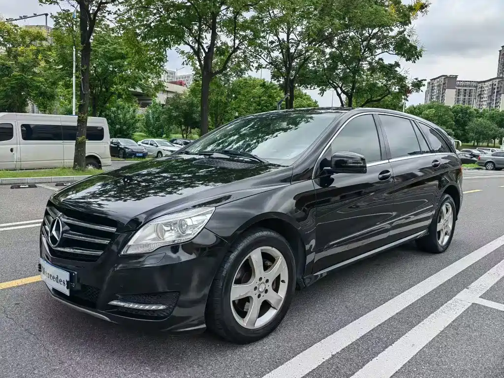 Mercedes-Benz R-Class