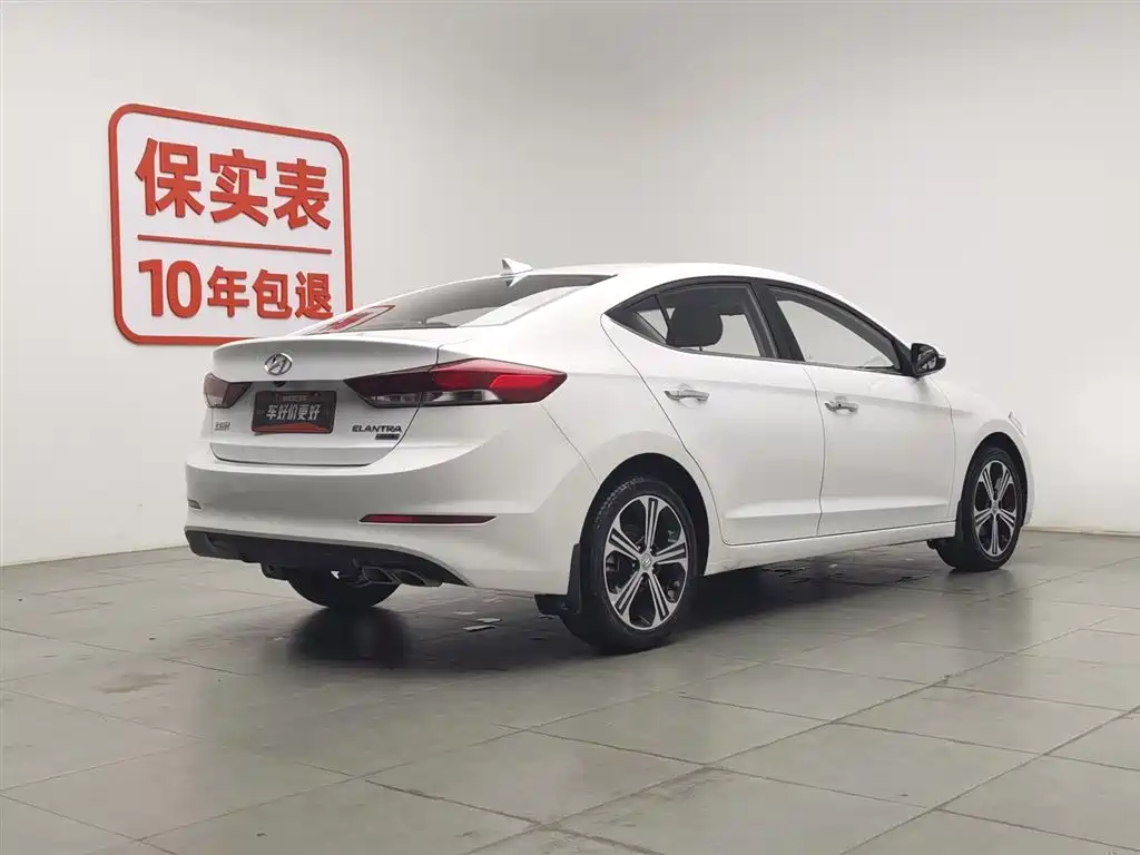 Hyundai Elantra 2018 1.4T DCT
