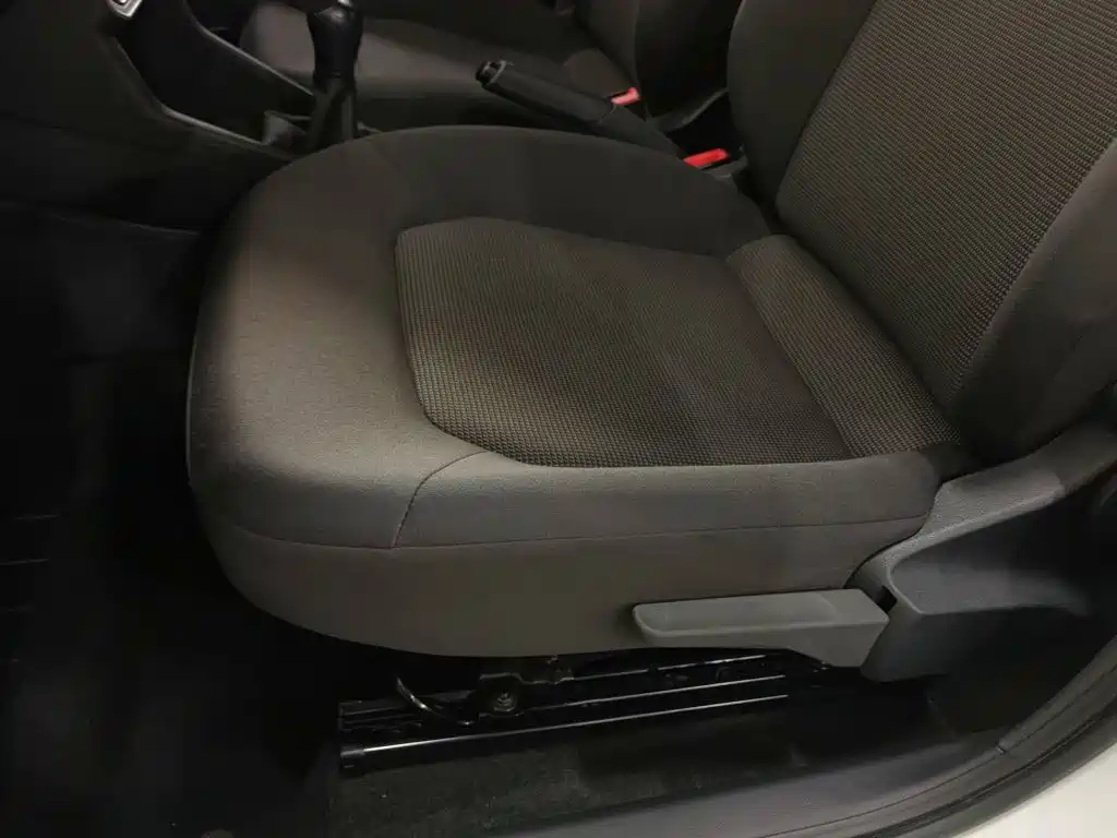 Volkswagen Jetta — миниатюра 20