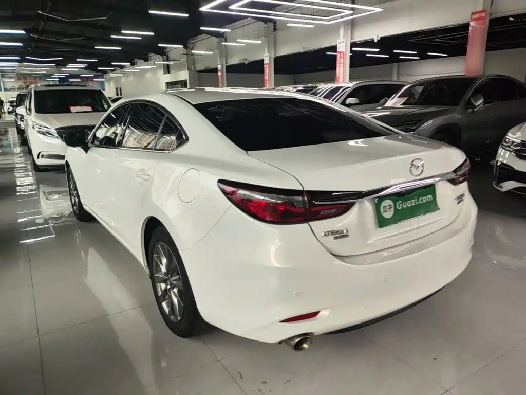 Mazda Atenza — миниатюра 5