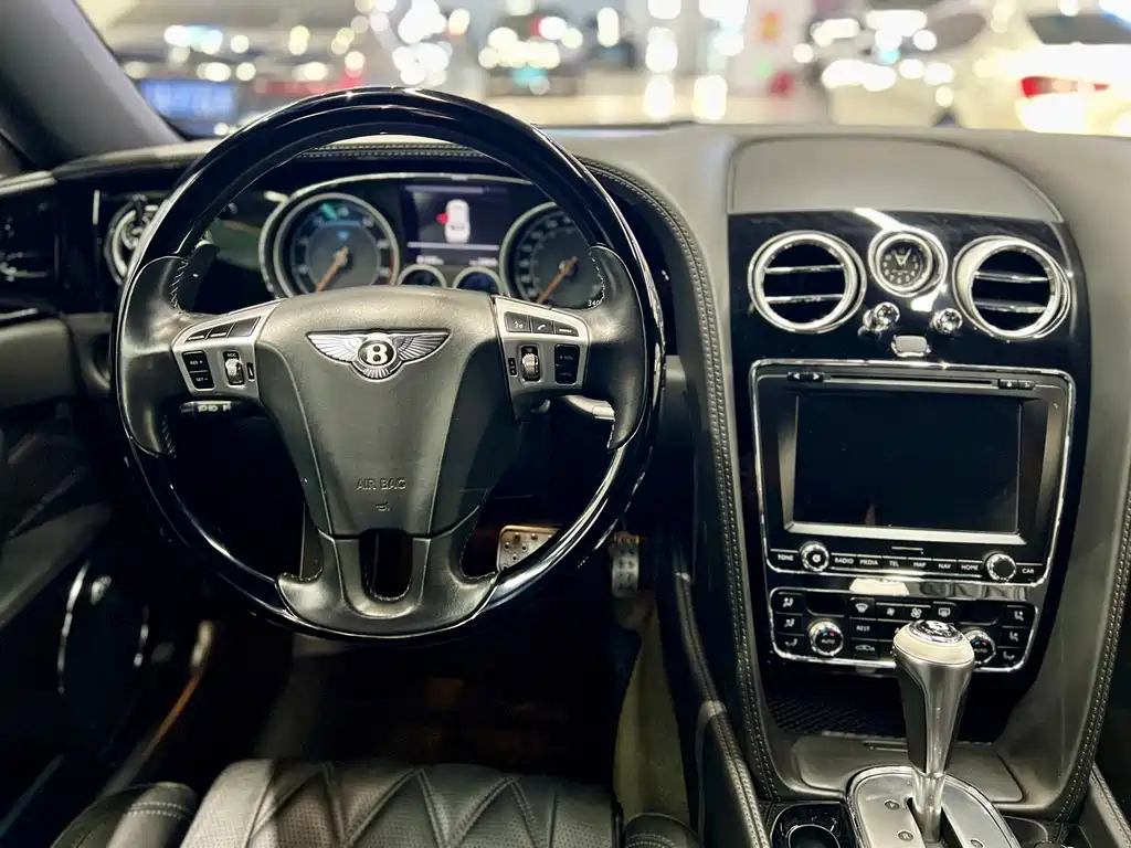 Bentley Flying Spur — фотографии объявления, Фото 12