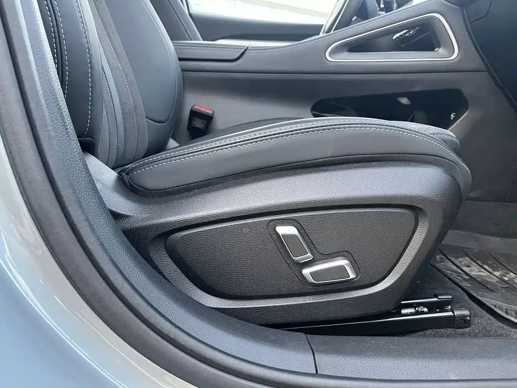 Geely Xingrui — миниатюра 16