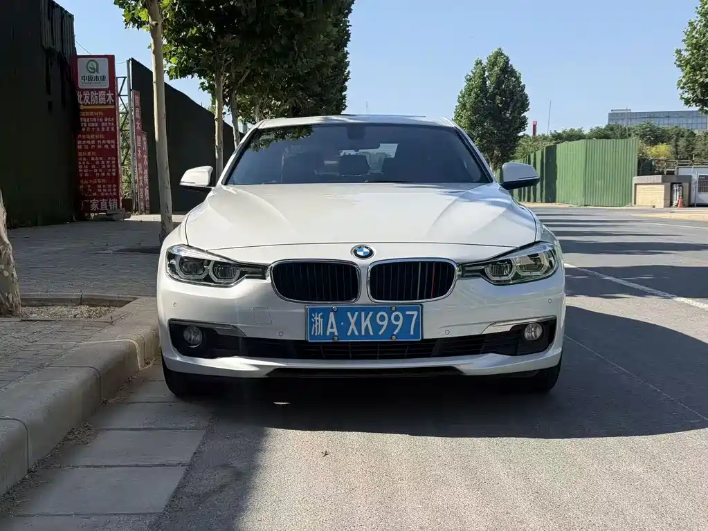 BMW 3 Series — миниатюра 2