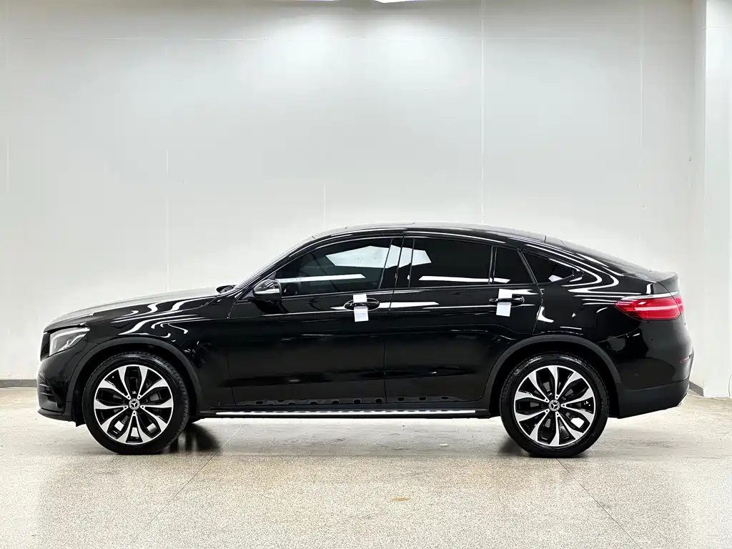 Mercedes-Benz GLC Coupe — миниатюра 10