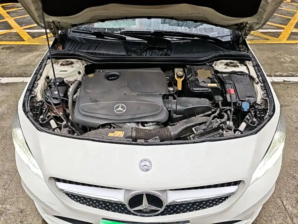 Mercedes-Benz CLA (Import) — миниатюра 20