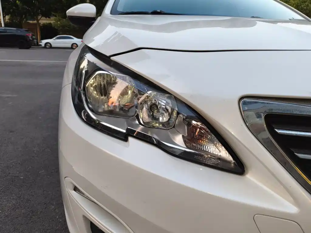 Peugeot 408 — миниатюра 7