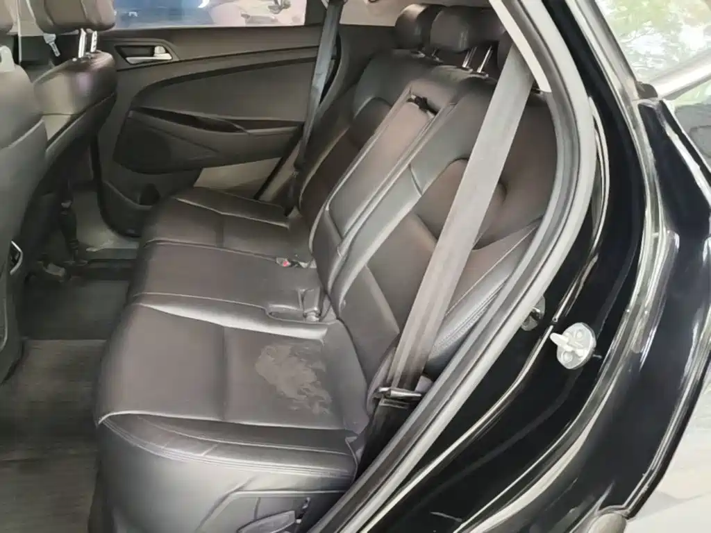Hyundai Tucson — миниатюра 17