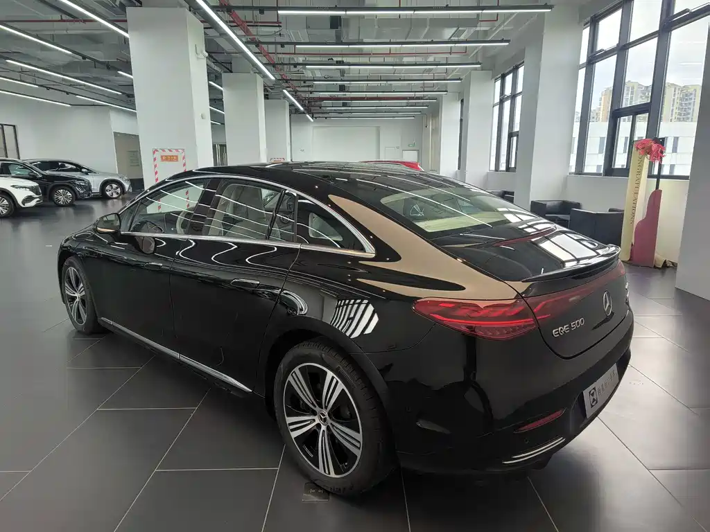 Mercedes-Benz EQE — миниатюра 6
