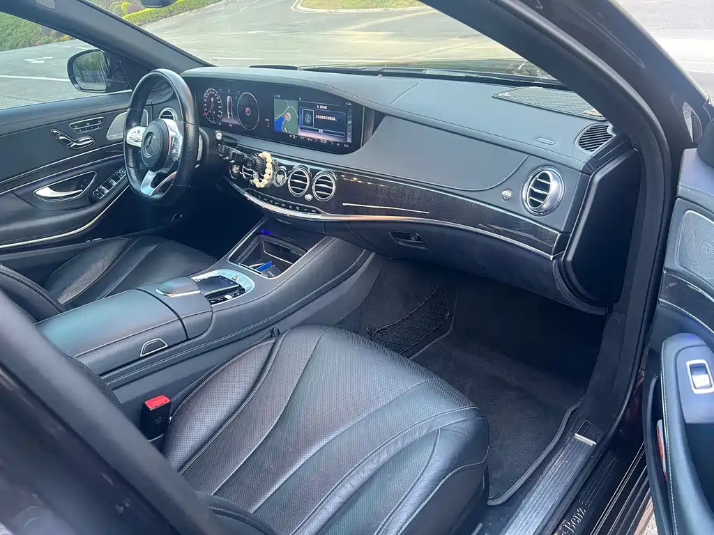 Mercedes-Benz S-Class — миниатюра 12