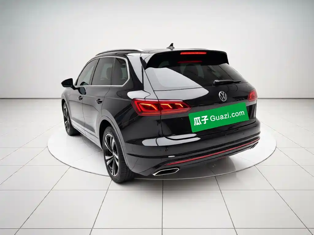 Volkswagen Touareg — миниатюра 5