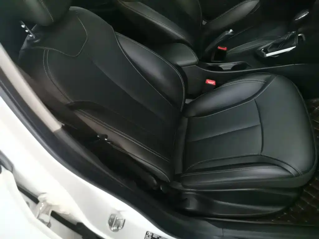 Buick Excelle — миниатюра 25