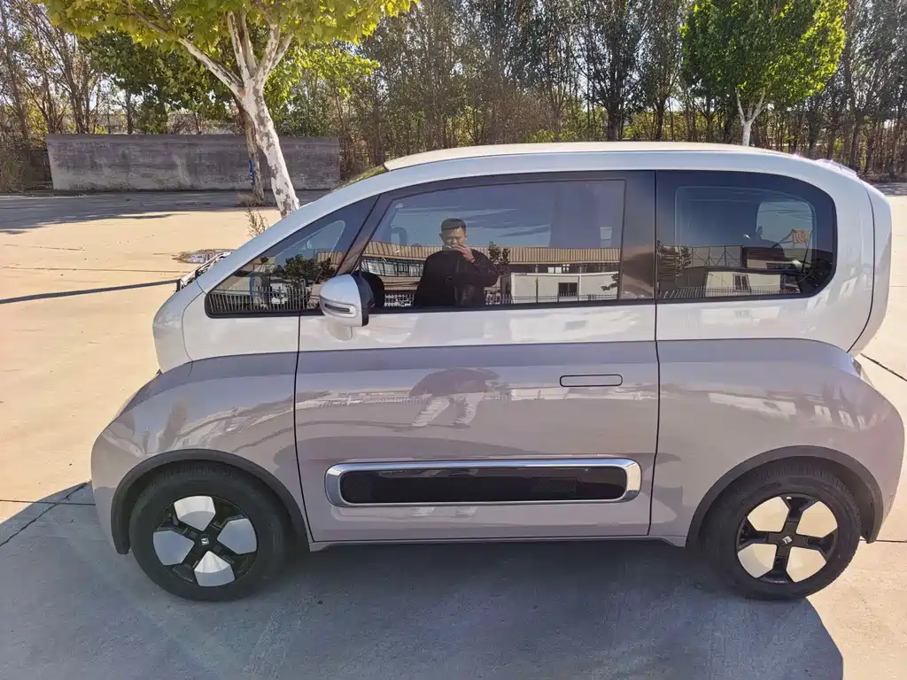 Baojun KiWi EV — миниатюра 4