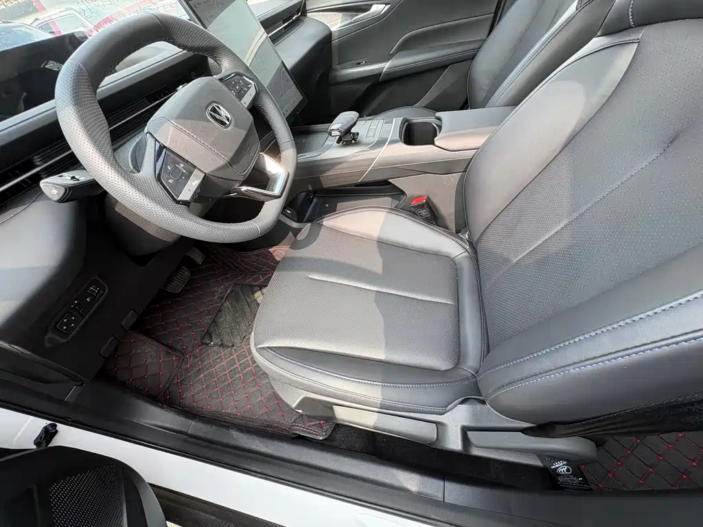 Changan Eado 2025 1.5T 500Bar Luxury