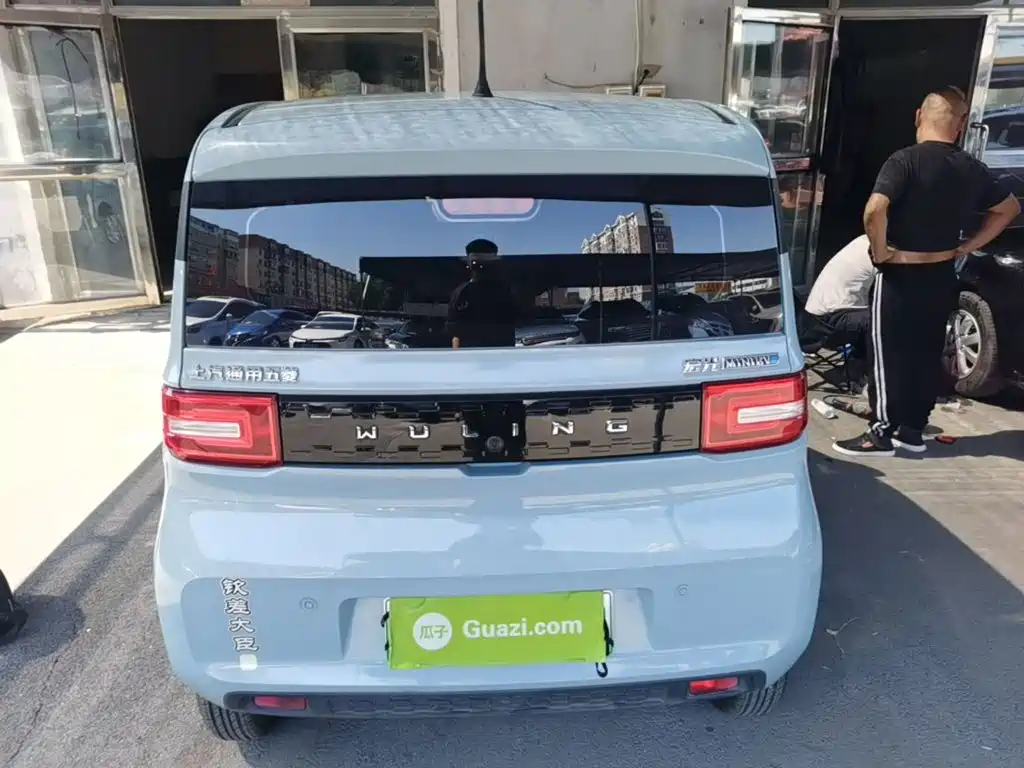 Wuling MINIEV — миниатюра 6