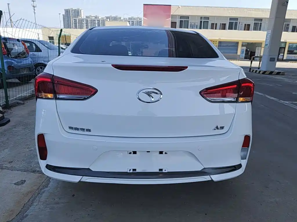 Soueast A5 Yiwu — миниатюра 6