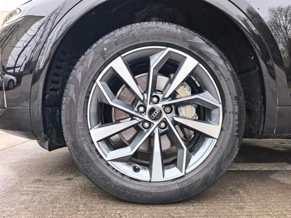 Audi Q5L — миниатюра 14