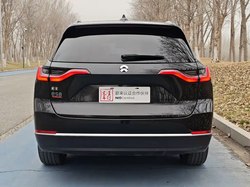 NIO NIO ES8