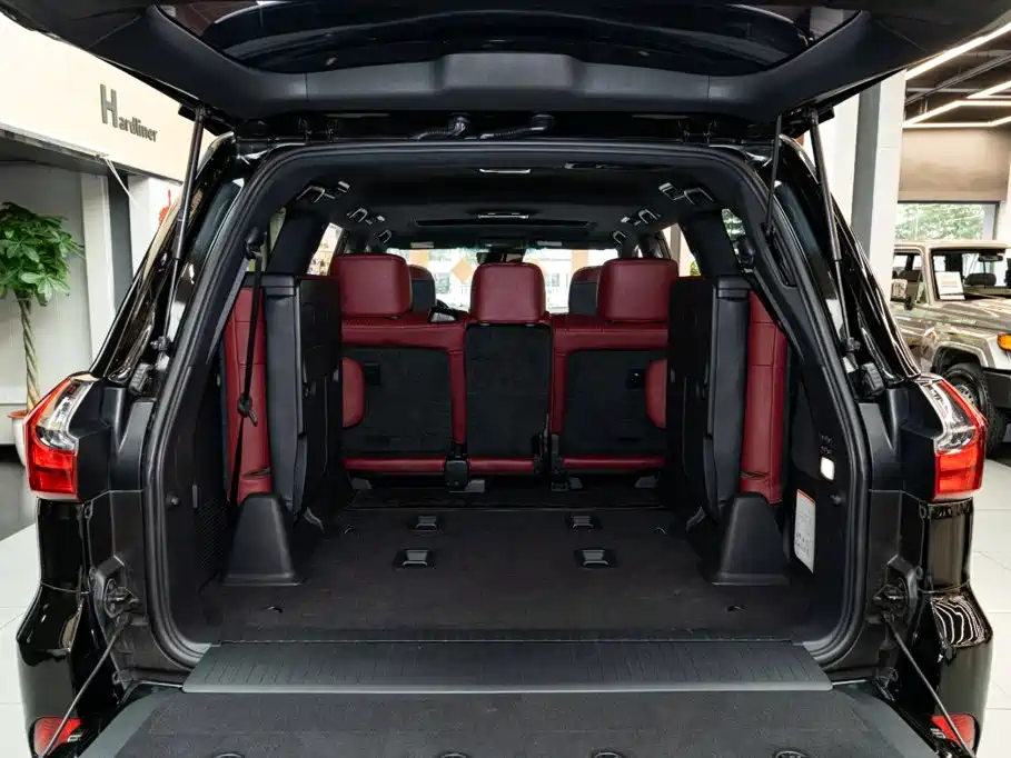 Lexus LX — миниатюра 19