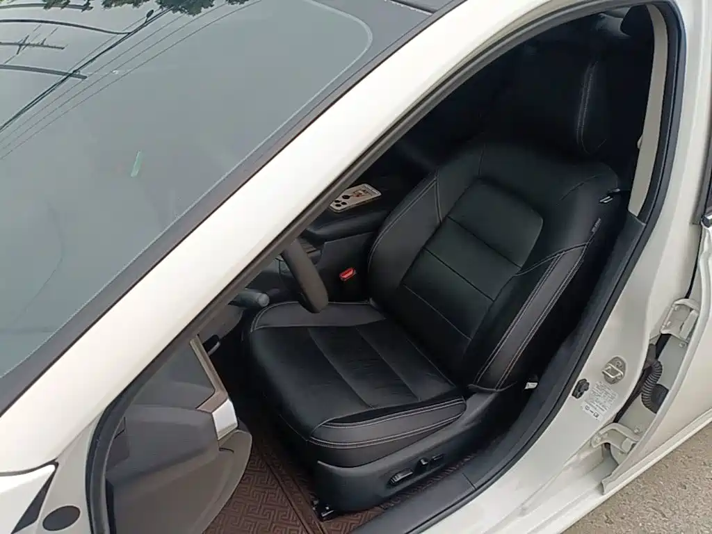 Nissan Teana — миниатюра 15