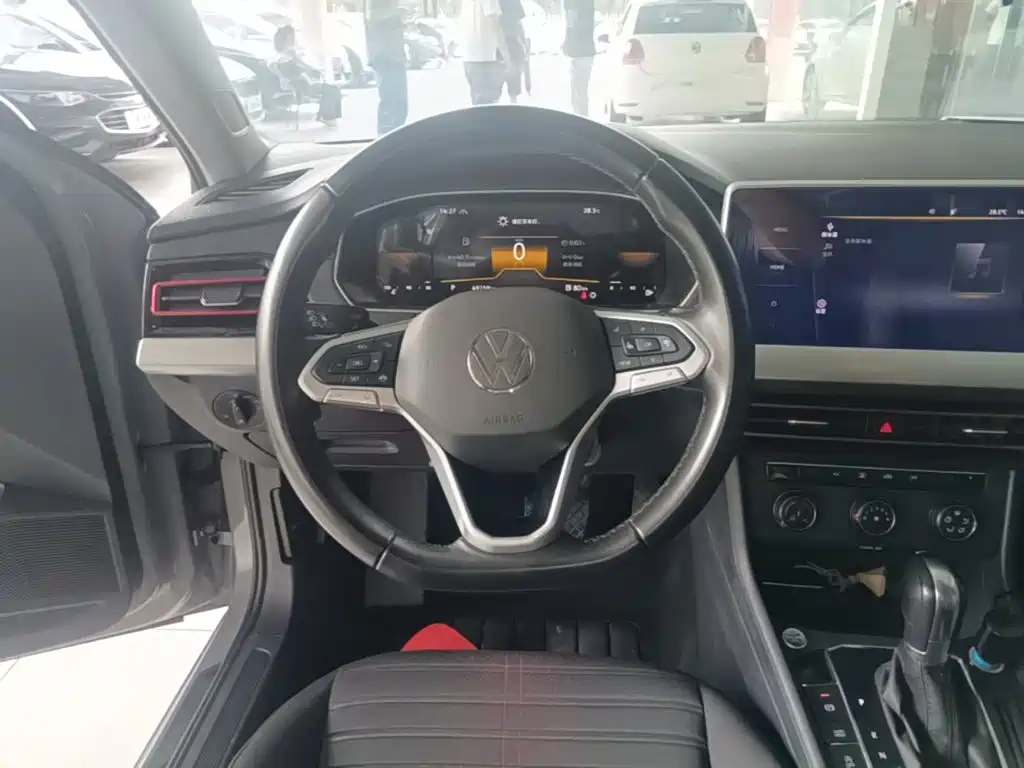 Volkswagen Lavida — миниатюра 11