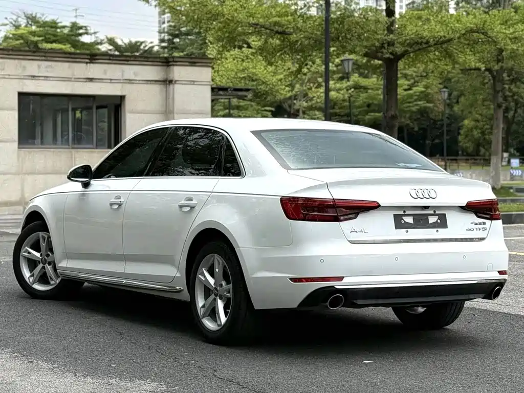 Audi A4L — миниатюра 8