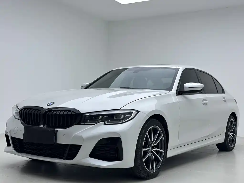 BMW 3 Series 2021