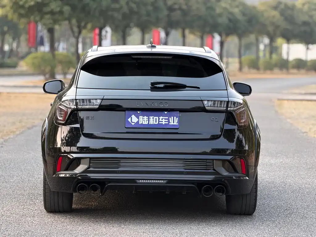 LYNK & CO. 02 HATCHBACK