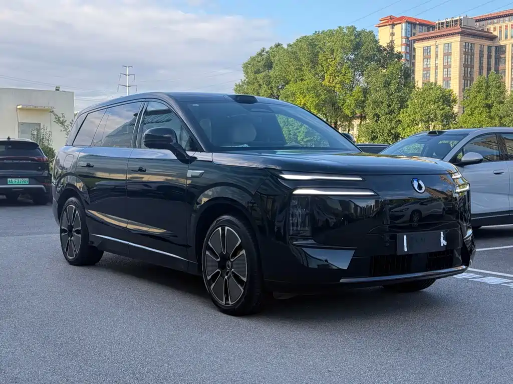 Denza Zoom N8L — миниатюра 3