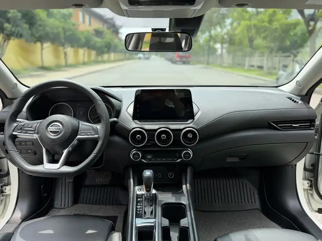 Nissan Sylphy 2021 1.6L XL CVT Enjoy