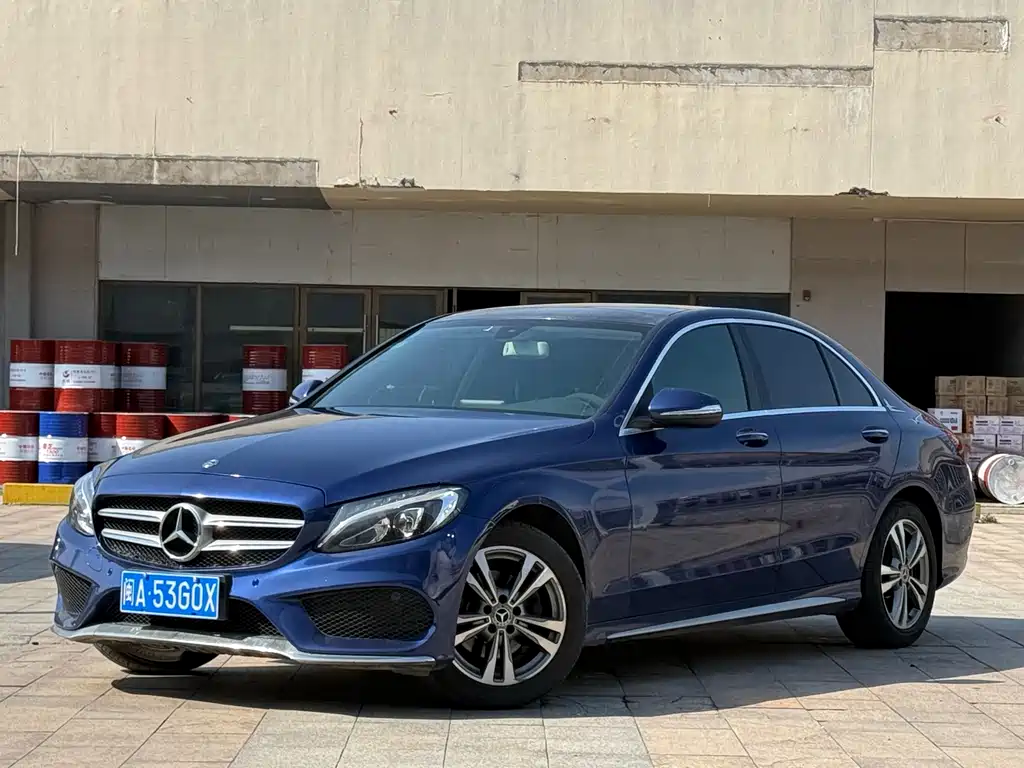 Mercedes-Benz C-Class 2018