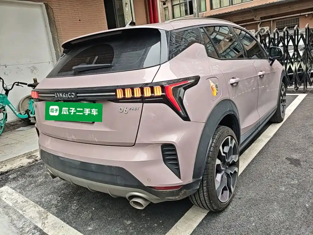 Lynk & Co 06 EM-P — миниатюра 7
