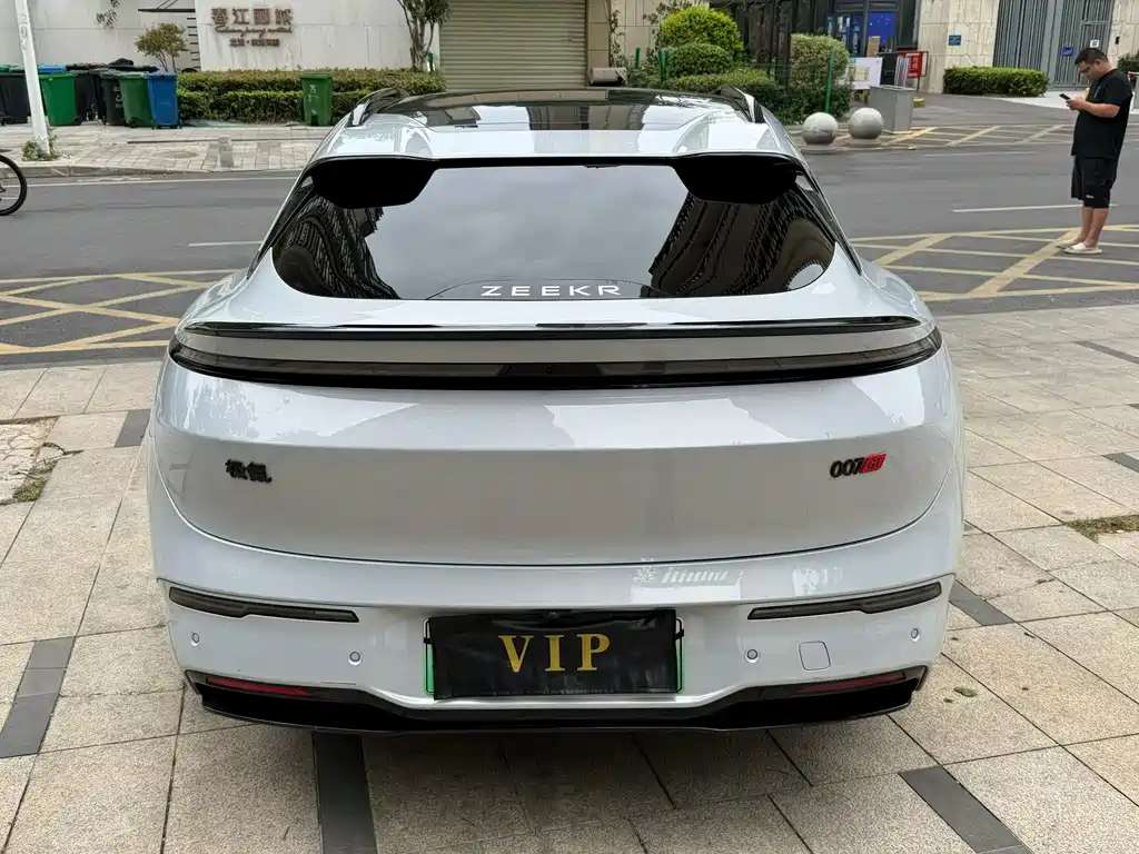 Zeekr 007GT — миниатюра 7