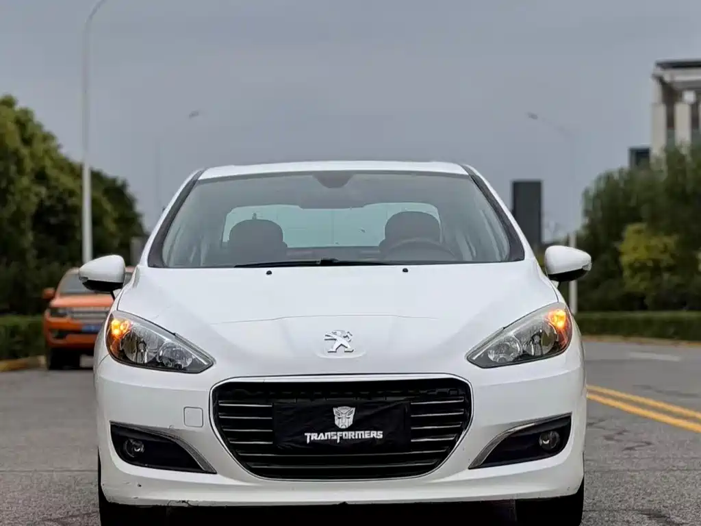 Peugeot 308 — миниатюра 3