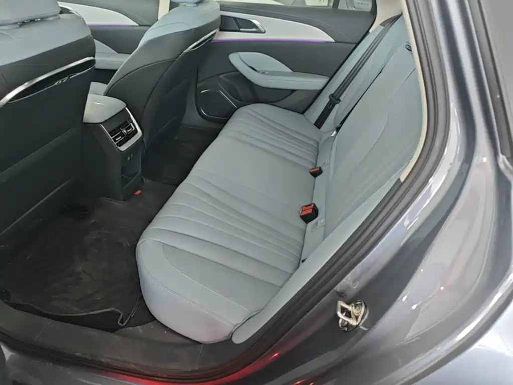 Hongqi Hongqi H5 PHEV — миниатюра 17