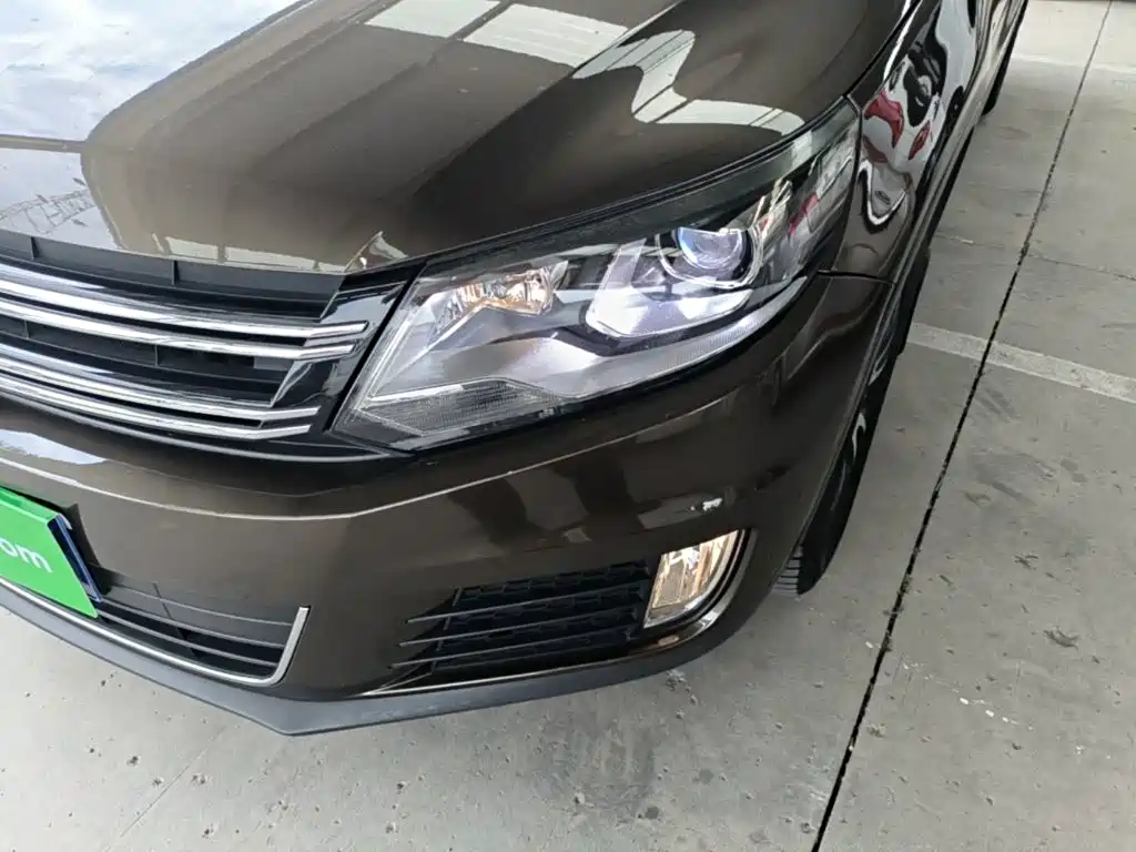 Volkswagen Tiguan — миниатюра 24