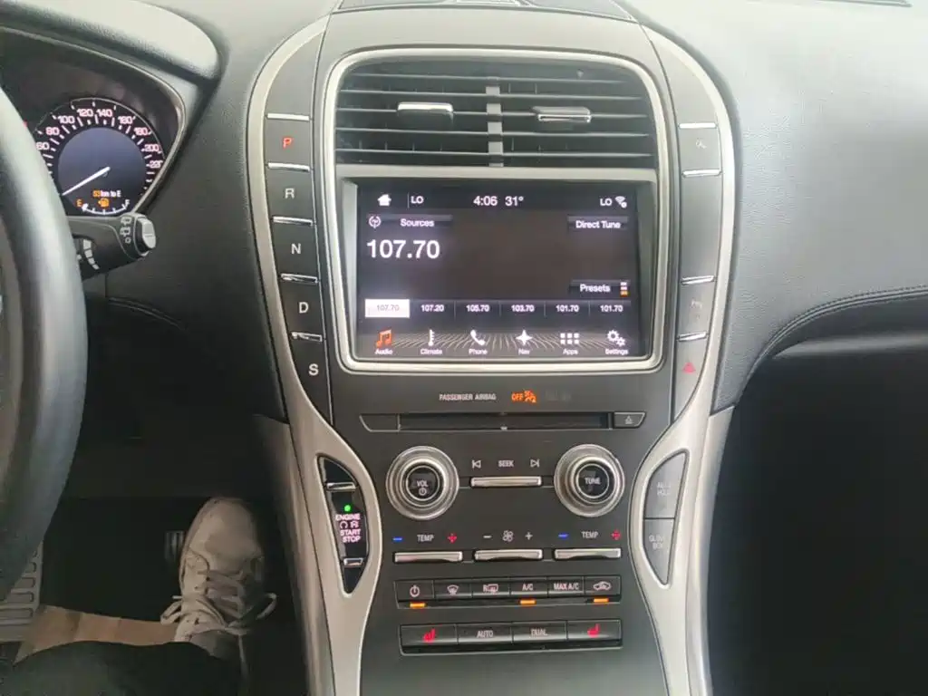 Lincoln MKX — миниатюра 13