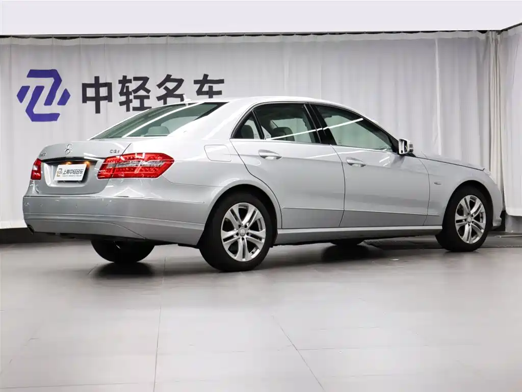 Mercedes-Benz E-Class E 2010 E 200 CGI