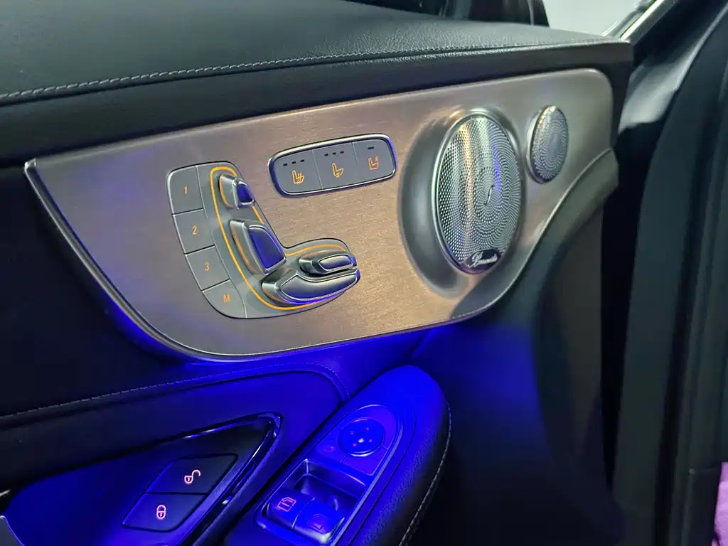 MERCEDES-BENZ C CLASS AMG