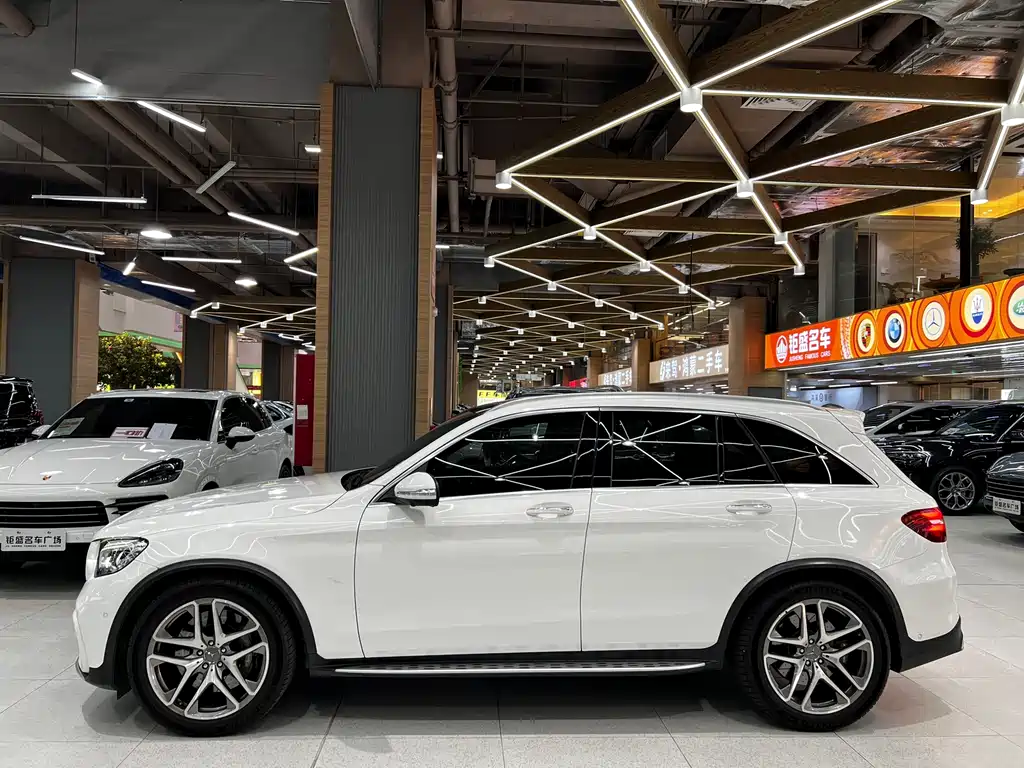 Mercedes-Benz GLC AMG — миниатюра 2