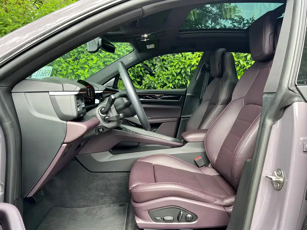 Porsche Macan EV — миниатюра 5