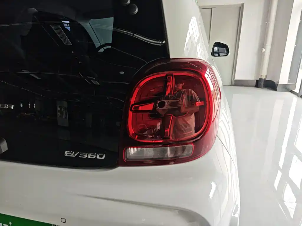 Roewe Clever — миниатюра 8