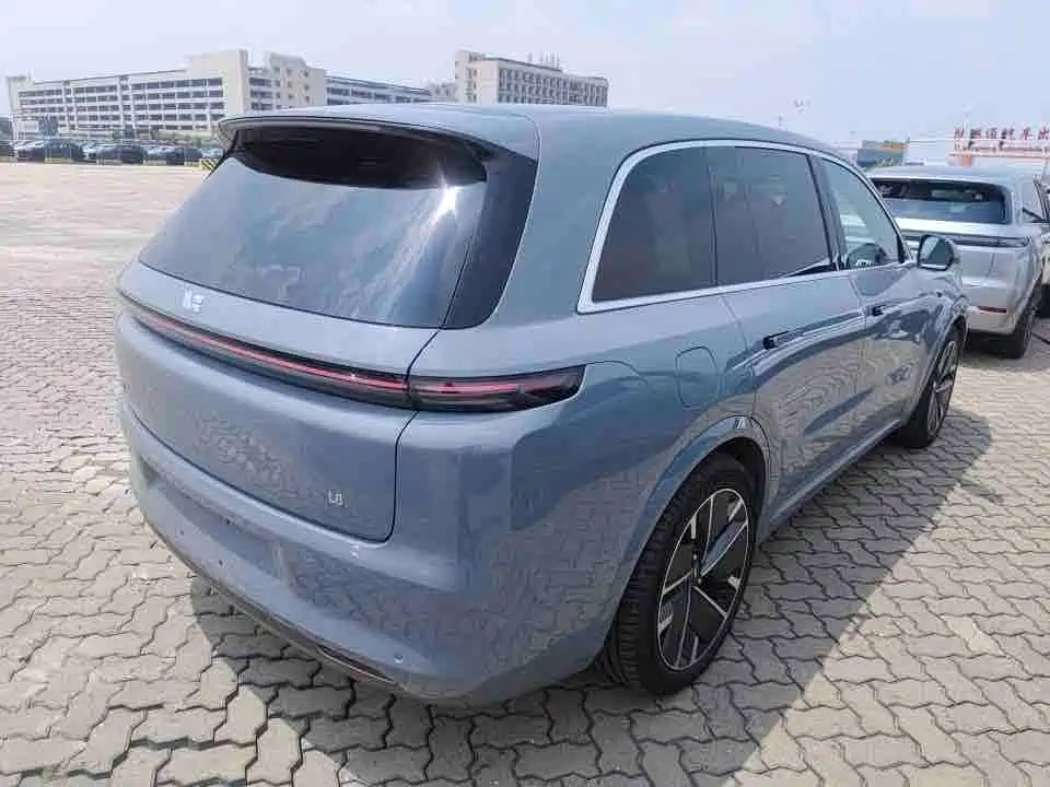 Li Auto Li L8 — миниатюра 2