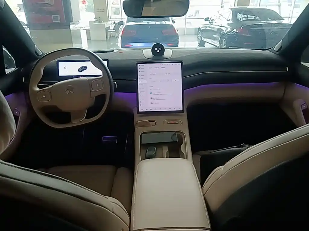 NIO EC7 — миниатюра 10