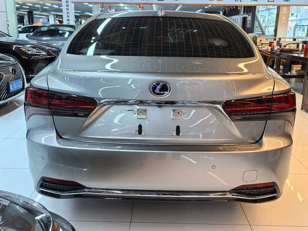 Lexus LS 2020 500h F SPORT V