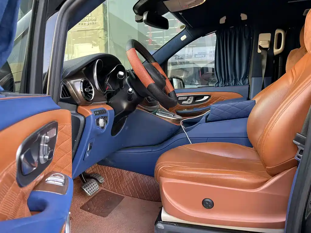 MERCEDES-BENZ V CLASS