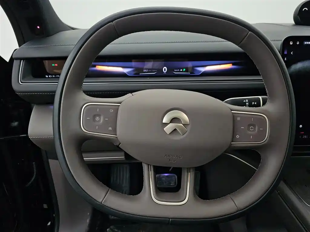 NIO ES8 2026 мест Executive Luxury