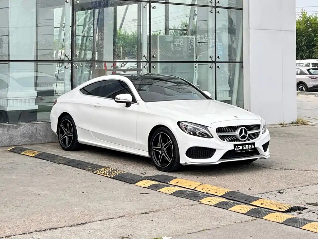 Mercedes-Benz C-Class (Import) — миниатюра 3